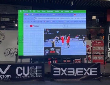 Solución de soporte de pared LED sobre el suelo para una mejor experiencia de visualización y un soporte confiable